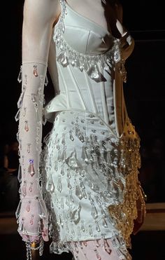 Runway Corset, Corset Fashion, Fall 2023, Stage Outfits, Mode Inspiration, Fancy Dresses, Costume Design, Look Fashion