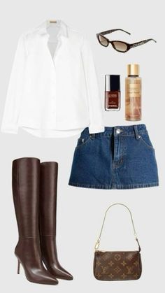 #boots #skirts Outfits For Outside Party, Classy Dinner Outfits, Minimal Fits, Corporate Girlie, Personal Closet, Outfit Styles, Skandinavian Fashion, Europe Outfits, Chique Outfits