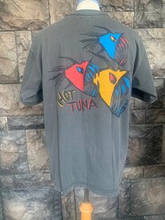 "Vintage 90s Hot Tuna Surfing / Streetwear T-shirt Item Condition: Pre-Owned (Used) condition. please see pictures Size on Tag: S (Fits M), Please check measurement Tag : Hot Tuna ------------ Measurement: ------------- Chest (Pit to Pit) 21\" Length 27\" Shipping: Worldwide ---------- Standard Shipping 14-30 Days Express 5-8 Days I can do combined shipping +Add USD 5 shipping for each additional items!" 90s Graphic Print Surfing Tops, 90s Graphic Print Tops For Surfing, Hot Tuna, Wall Of Sound, Streetwear T Shirt, Harley Davidson Shirt, Streetwear Tshirt, Mens T Shirts, Cool Sweaters