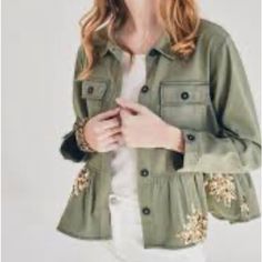 New With Tags Size Large Green/Gold Fitted Khaki Utility Jacket For Spring, Chic Khaki Spring Outerwear, Chic Khaki Outerwear For Spring, Khaki Utility Jacket For Spring, Green Gold, Green And Gold, Jackets For Women, Jackets & Coats, Tags