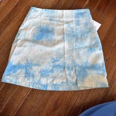 Size Small Tie Dye Blue And White Trendy Light Blue Summer Mini Skirt, Trendy Light Blue Mini Skirt For Summer, Trendy Light Blue Summer Skort, Chic Blue Cotton Mini Skirt, Trendy Summer Blue Mini Skirt, Trendy Blue Skort For Spring, Forever 21 Cotton Skirt For Day Out, Trendy Light Blue Skirt For Day Out, Forever 21 Cotton Summer Skirt