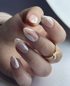 Nails With White Outfit, Nails That Go Good With Red Dress, Formal Nail Ideas Short, Short Bridal Nails Simple, Dipped Wedding Nails For Bride, December Nails Candy Cane, Bride Nails For Bachelorette Party, Wedding Guest Neutral Nails, Creamy White Nails With Designs