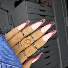 Nails Baby Pink, French Pink, Room Studio, Nail Room, Nails Set, Pink French, Acrylic Nails Coffin, Square Acrylic Nails