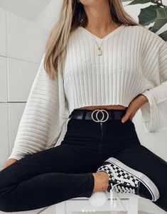 Outfits Uni, Trending Dress, Air Port, Preppy Vibes, Stylish Summer Outfits, 2020 Fashion Trends