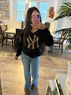 Outfit With Uggs, Fashion Inspo, Fashion Outfits, Outfit Accessories