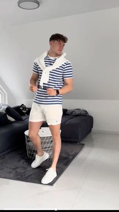 Preppy Boys, Mens Shorts Outfits, Teenager Outfits