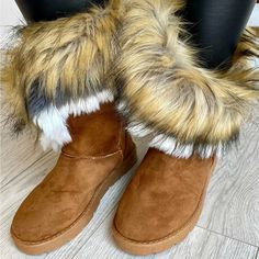 Category:Boots; Upper Materials:Suede; Season:Fall,Winter; Heel Type:Flat Heel; Shaft Circumference:8-10; Gender:Women's; Size Suggestion:standard size, select your usual size; Activity:Walking; Platform Height:0.59; Toe Shape:Round Toe; Type:Booties Ankle Boots,Fleece Lined; Style:Plush,Comfort,Vintage,Casual; Heel Height(inch):<1; Outsole Materials:Rubber; Occasion:Daily,Work,Outdoor; Closure Type:Loafer; Pattern:Solid Color; Listing Date:08/30/2023; Production mode:Self-produce; 2024 Trends:Snow Boots,Plus Size,Winter Boots; Foot Length:null; Foot Width:null; Size chart date source:Provided by Supplier.; Heel Height:Low Heel Fur Winter Boots, Boots Plus Size, Winter Flats, Plus Size Winter, Booties Ankle Boots, Winter Ankle Boots, Vintage Plush, Snow Winter, Suede Loafers