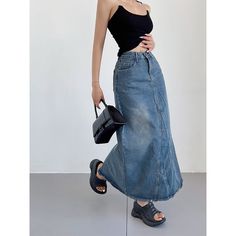 size Skirt length waistline Hip circumference S 92 65 87 M 93 69 91 L 94 73 95 Measurement unit: centimeters. Please understand that there is a 1-3cm error range due to different measurement methods.Age: 18-24 years oldSize: S M LFabric: DenimPattern: Solid colorStyle: StreetStreets: European and AmericanWaist type: High waistColor classification: dark blueCatalog number: 5.16Skirt type: A-line skirtYear Season: Summer 2023Skirt length: Midi skirtPopular elements/craft: pocketsSilhouette: Type A Casual High Waist Denim Blue Maxi Skirt, Wide Leg Denim Skirt In Blue, Casual High Waist Dark Wash Maxi Skirt, Casual Denim Blue Maxi Skirt With Pockets, Casual Full Length Denim Skirt For Summer, Casual Blue Long Denim Skirt, Casual High Rise Blue Maxi Skirt, Casual Full Length Denim Blue Maxi Skirt, Denim Blue Casual Maxi Skirt