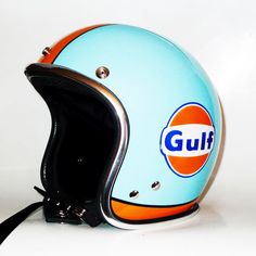 a blue helmet with the word gulf on it