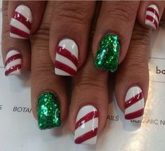 Nagel Stamping, Holiday Nail, Seasonal Nails, Christmas Nail Art Designs, Holiday Nail Art, Super Nails, Ideas Nails