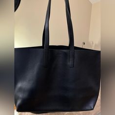 Great Condition. Leather. Interior Unlined. Approximately: 17.5 Width X 11.5 Height. 9 Inch Strap Drop Leather Interior, Womens Tote Bags, Leather, Women Shopping, Black, Color