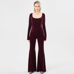 Material: Polyester Combination form: single piece Sleeve type: Long sleeve Color: Blue、Red Velvet Fashion, Jumpsuit Fashion, Short Sleeved Sweaters, Dress Romper, Single Piece, Long Sweatshirt, Jumpsuits For Women, Women Long Sleeve, Dress Skirt