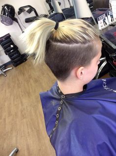 Ponytail Undercut, High Undercut, Long Hair Shaved Sides, Girl Undercut, Oscar Hairstyles, Undercut Hairstyles Women, Baby Boy Hairstyles, Half Shaved Hair, Shaved Side Hairstyles