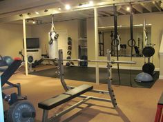 the gym is clean and ready for people to use it as an exercise center,