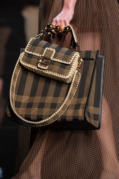 Fendi at Milan Fashion Week Spring 2020 - Details Runway Photos Small Purses And Handbags, Milan Fashion Week Spring 2020, Fashion Week Spring 2020, Handbag Storage, Latest Handbags, Everyday Handbag, Popular Handbags, Handbag Outfit, Handbags Affordable