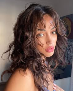 Curly Hair With A Lot Of Layers, Wavy Haircuts With Bangs And Layers, 90s Bangs Curly Hair, Bangs On Wavy Hair Curls, Wolfcut Hair Long Curly With Bangs, 2023 Hair Trends For Women Wavy, Shag Haircut On Wavy Hair, Curly Hair W Curtain Bangs, Curtain Bangs Medium Hair Curly Wavy