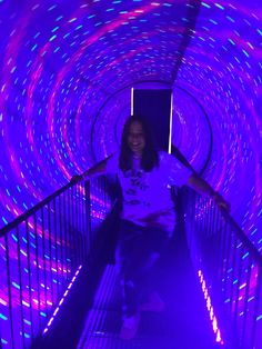 colorful tunnel with girl in it Museum Of Illusions, Cute Date Ideas, Photo Ideas, Bucket List, Vision Board, Paris, Concert, Travel, Quick Saves