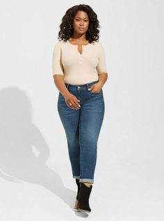 FIT Mid rise. . Slim fit from hip to thighs, relaxed from knee down. Perfect for every body shape. Flattering ankle length for multiple heights. Inseam: Ex-Short: 25”; Short: 27”; Regular: 29”; Tall: 31”; Ex-Tall: 33”. MATERIALS + CARE Vintage Stretch Denim: The feel and look of classic denim with just that perfect amount of stretch. . Stretch level: Medium. 98% Cotton, 2% Spandex. Machine wash cold, inside out. Tumble dry low. Imported. DETAILS 5-pocket design. Flip up the hem for an easy crop New Street Style, Perfect Boyfriend, Active Outfits, Drive Through, Plus Size Womens Clothing, On Repeat, Mid Rise Jeans, Body Shape, Pocket Design