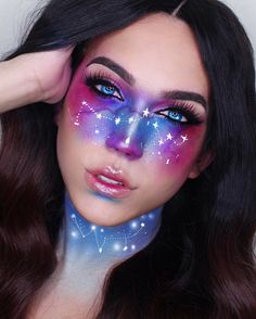 Esta Instagramer hace que su rostro sea un lienzo perfecto Galaxy Freckles, Makeup Sephora, Halloween Beauty, Diy Kostüm