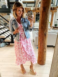 20 Ways To Wear A Denim Jacket - Living in Yellow Jeggings For Women, Sam Edelman Sandals, Denim Jacket With Dress