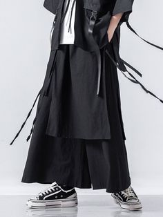 Japanese men's loose wide leg pants culottes Casual Baggy Trousers Yamamoto  size: M: Length: 90cm Waist: 62-94cm L: Length: 92cm Waist: 66-98cm Clothing pattern: loose Length: cropped pants Style: overalls Pant hem style: trumpet Does not include other items in the picture Paypal payment    We only accept Paypal payment in our store. Shipping Policy  Item will be shipped within handling time as soon as the payment verified.                            Please make sure shipping address Japanese Street Fashion Men, Wide Leg Trousers Outfit, Goth Outfit Inspo, Japanese Mens Fashion, Loose Wide Leg Pants, Style Overalls, Baggy Trousers, Baggy Clothes, Japanese Men