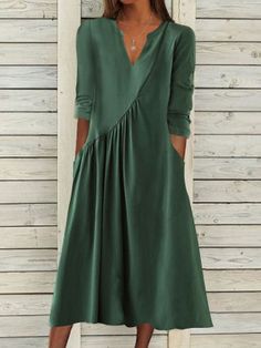 Green Casual V Neck Solid Half Sleeve Dresses - Azzlee Sukienki Maksi, Cocktail Chic, Women's A Line Dresses, Modest Summer Dresses, Dresses Aesthetic, Summer Black Dress, Dress Stores Online, Half Sleeve Dresses, Summer Dress Outfits