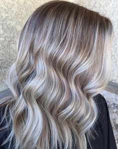 Blonde Highlights Shadow Root Money Piece, Ashy Blonde Hair With Lowlights, Long Blonde Hair Color Ideas, Ash Blonde Highlights And Lowlights, Grayish Blonde Hair, Greyish Blonde Hair, Mushroom Blonde, Grey Balayage, Cool Blonde Hair Colour