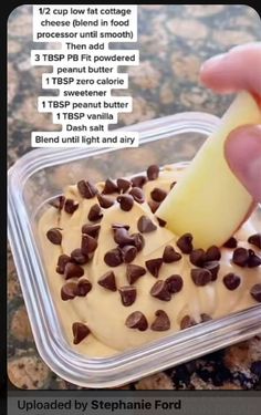 Snacks For Hangouts, Healthy Hotel Snacks, Easy Healthy Snack Ideas, Cottage Cheese Recipes Healthy, Protein Ideas, High Protein Desserts, Healthy High Protein Meals, Cottage Cheese Recipes, Protein Meal