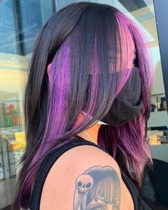 Purple Peekaboo Highlights, Purple Peekaboo Hair, Purple And Black Hair, Pink Peekaboo Hair, Natural Dark Hair, Hidden Hair Color, Peekaboo Hair Colors, Peekaboo Highlights, Hair Color Underneath