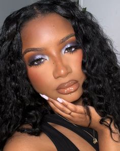 Smokey Eye Makeup Looks Black Women, Brown Eye Shadow Makeup Looks, Dark Makeup Looks Black Women, Eyeshadow Black Women, Dramatic Makeup Looks, Eye Shadow Looks, Flawless Face Makeup, Glam Eye Makeup, Makeup Flawless