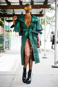 Crystal Anderson, Afropunk Festival, Dressing Chic, Kimono Tops, Afro Goth, Street Style 2018, Clothing Reference