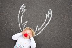 Besondere Weihnachtsmotive © Antonia Moers Christmas Photoshoot Kids, Diy Christmas Photoshoot, Juleverksted For Barn, Christmas Chalkboard, Navidad Diy, Christmas Photoshoot, Holidays With Kids