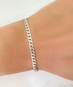 Peridot Ring Gold, Bracelets Chain, Spring Bracelet, August Birthstone Jewelry, Silver Chain Style, Allergic Reaction, Silver Chain Bracelet, 925 Sterling Silver Chain, Sterling Silver Bracelet