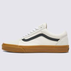 The Iconic Shoe that Brought our Sidestripe to Life: This is the Old SkoolThe Old Skool was our first footwear design to showcase the famous Vans Sidestripe—although back then, it was just a simple doodle drawn by founder Paul Van Doren. Since its debut in 1977, this low-top silhouette has established itself as an icon in the skate, music, and fashion scenes. From 90s street skaters and punks to current hip hop and fashion legends, the Old Skool has consistently been the go-to shoe for creatives who do things their own way. Iconic low-top, Sidestripe™ shoe Durable suede and textile uppers Lace-up closure Reinforced toe caps Supportive padded collars Signature rubber waffle outsoles Classic Old Skool™ | Vans Old Skool Shoes (Marshmallow White / Gum Brown) - 13.0 Men/14.5 Women Street Skater, Footwear Design, Van Doren, Simple Doodles, Vans Old Skool, Side Stripe, Old Skool, Style Board, Low Top