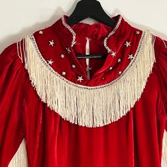 Bought This For A Dolly Parton Contest. Vintage, No Tags: Hand Made. Size 6 Ish. Im An 8 But It Was Tight. Comes As Is - One Of The Little Stars Up Top Is Missing, And Some Fringe Below Needs A Little Hemming. But Otherwise It’s In Great Shape. Vintage Western Dress, Boho Cowgirl Style, Cowgirl Dress, Western Glam, Velvet Fringe, Cowgirl Dresses, Boho Cowgirl, Western Accessories, Starred Up