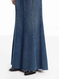 MO&Co. Women's Denim Mermaid Maxi Skirt This denim maxi skirt is made from premium cotton. It's detailed with vertical seams that create a paneled effect and has an exaggerated flared hem. Wear it with a simple top for a chic look. Features : - Flared maxi silhouette- Button and zip closure- Five-pocket design Code: MBD3SKTT06The back length of size S is 98cmMATERIALS & CARE Material: 100% CottonPlease put it into a mesh bag to wash.Denim products have slight fading, which is normal.REMINDER: Al Full-length Denim Blue Maxi Skirt, Denim Blue Full-length Maxi Skirt, Full Length Denim Blue Maxi Skirt, Fitted Dark Wash Denim Maxi Skirt, Dark Wash Denim Maxi Skirt, Blue Denim Full-length Maxi Skirt, Fitted Full Length Maxi Skirt In Medium Wash, Fitted Denim Maxi Skirt In Medium Wash, Blue Flared Denim Skirt