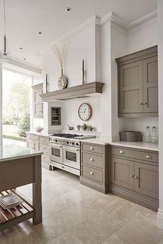 the kitchen is clean and ready to be used as an appliance for cooking