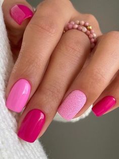 2024's Trendy Pink Nail Designs: Neon, Glitter, and Chic Almond Shapes Hot Pink Nail, February Nails, Nagel Tips, Cute Gel Nails, Pink Nail Designs, Pink Nail, Pink Spring