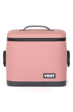 a pink and black cooler bag with the word veer on it's side