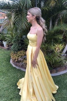 Yellow Prom Dress, Prom Dress With Split, Yellow Prom, Dress With Rhinestones, Dress With Split, Prom Dresses With Pockets, Yellow Satin, Long Prom Dress