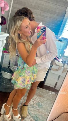 Preppy Couple, Hoco Pictures Ideas, Southern Preppy Outfits, Hoco Pictures, Delta Dawn, Homecoming 2024, Homecoming Poses, Hoco Pics, Blonde With Blue Eyes