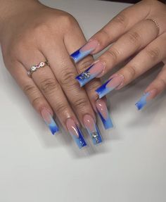 Nails Inspo Blue, Baby Blue Acrylic Nails, Charms Nails, Super Cute Nails, Blue Acrylic Nails, Dope Nail Designs, Long Acrylic Nails Coffin