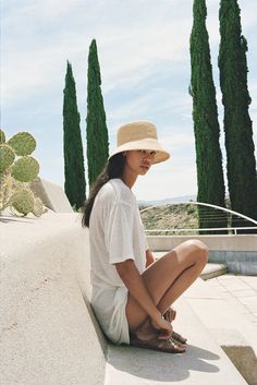 Our latest woven raffia straw bucket hat takes you from day to night, from poolside to beachside, from festival to grassy hills and beyond. A true companion worthy of memories new and old. Spring Break Essentials, Days With Friends, Straw Bucket Hat, Summer Picnics, Square Face Shape, Childrens Hats, Halo Style, Woven Raffia, Cold Nights