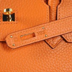 Size: 35x25x18cm – Hermès come with serial numbers, authenticity card, dust bag, care booklet, invoice, purchase receipt and Sales Slip. AAA Quality. Materials used are identical to the real ones. Trademark marks are indistinguishable to the originals. Purchase Receipt, Best Bags, Lv Bag, Hermes Birkin, Louis Vuitton Bags, Birkin Bag, Bag Sale, Louis Vuitton Bag, Leather Bag