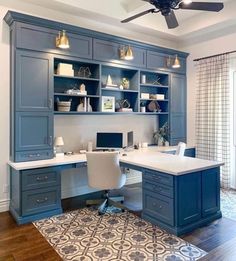 Office For Two, Home Office Cabinets, Casa Vintage, Office Layout, Office Makeover