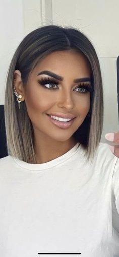 Rambut Brunette, Dye Ideas, Natural Make Up, Penteado Cabelo Curto, Dirty Blonde, Long Hair Cuts, Blonde Balayage