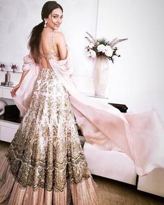 Kiara Advani In Manish Malhotra, Manish Malhotra Designs, Manish Malhotra Lehenga, Kaira Advani, Manish Malhotra, Ghagra Choli, Kiara Advani, Dress Indian Style, Bridesmaid Outfit