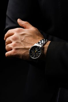 Watch Aesthetic, Men's Small Tattoo, Rich Fashion, Tissot Watches, Watch Photo, Hand Watch, Mens Fashion Casual Outfits, 2022 Fashion