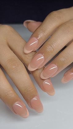 Summer Minimal Nails, Salmon French Tip Nails, Monochrome French Nails, Low Maintenance Nails, Gel Oval Nails, Cream French Tips Nails, Nude Nail Design, Unghie Sfumate, Subtle Nails