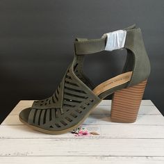 Comfortable Thick Heels In Olive Green. Brand New Spring Ankle-high Synthetic Heels, Ankle-high Synthetic Heels For Spring, Synthetic Ankle-high Heels For Spring, Top Moda, Thick Heels, Olive Green, Shoes Women Heels, Shoes Heels, Brand New